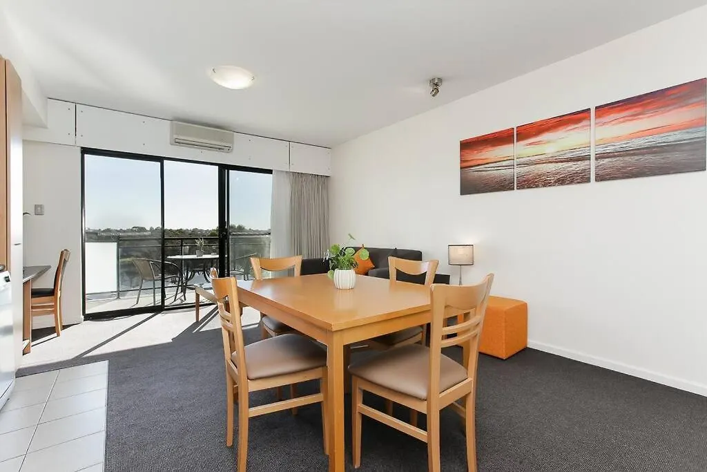 Beautiful 1-Bedroom Apartment Close To The River بيرث 0*,  أستراليا